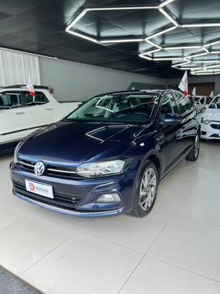 VOLKSWAGEN VIRTUS 1.0 200 TSI HIGHLINE AUTOMÁTICO